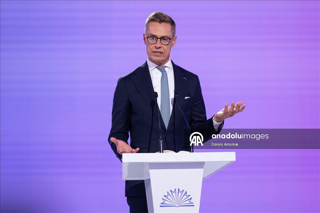 Саммит супруг лидеров в Киеве