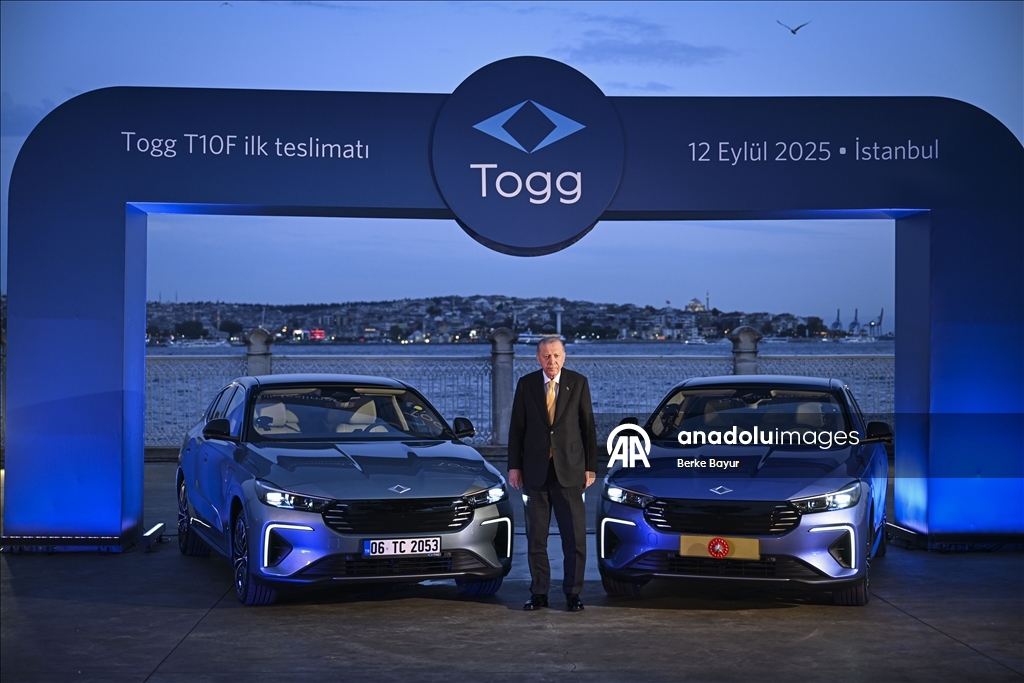 Эрдогану подарили новую модель Togg - T10F