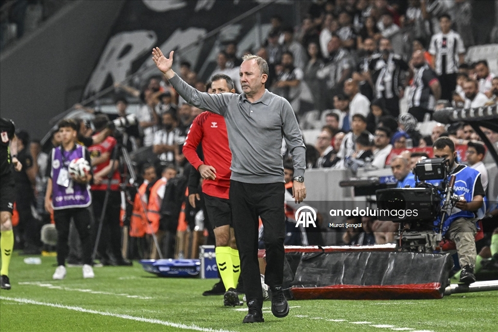 Beşiktaş - RAMS Başakşehir