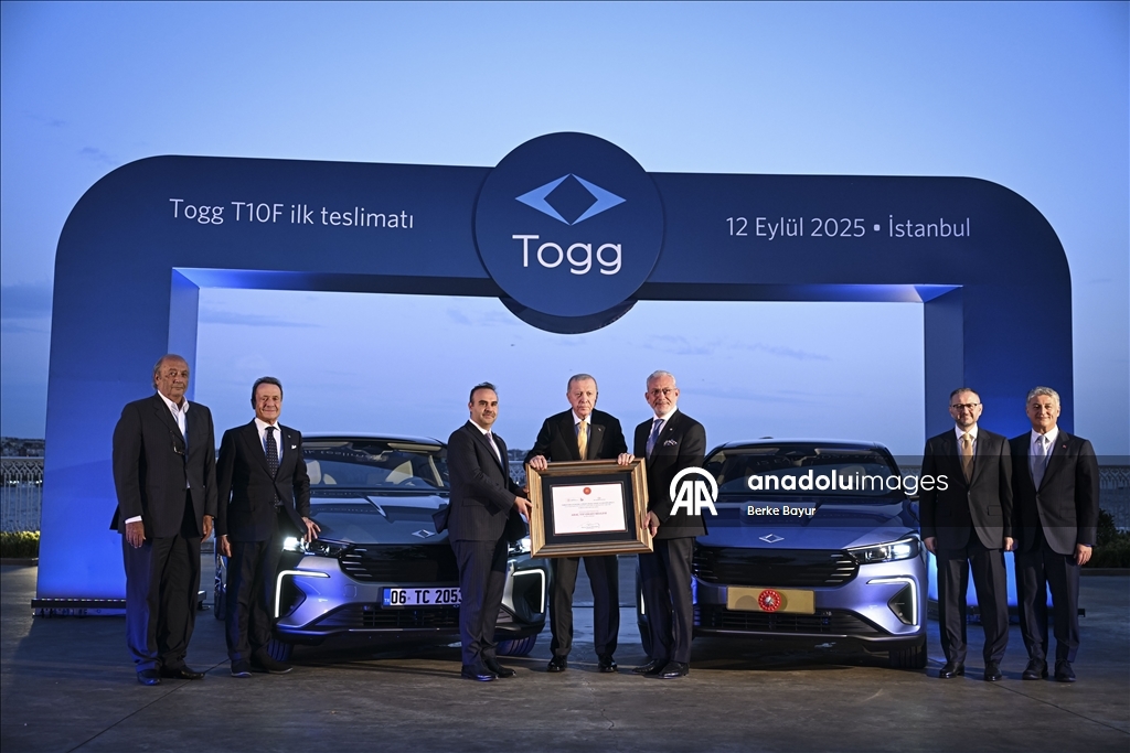 Эрдогану подарили новую модель Togg - T10F