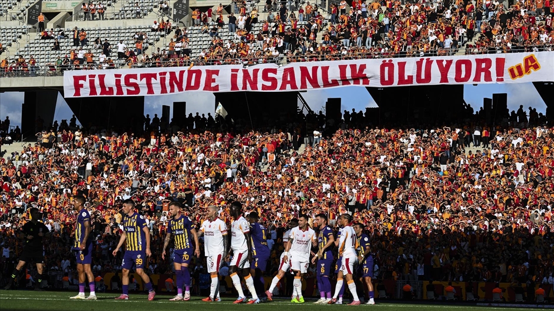 Galatasaray, Eyüpspor'u mağlup etti