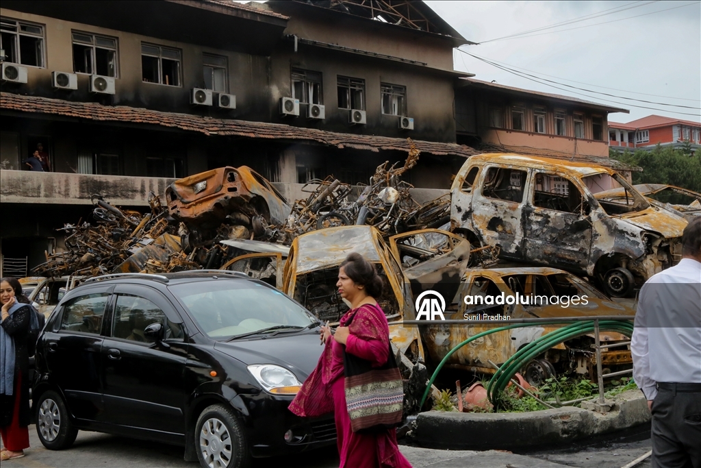 Nepal'de sosyal medya yasağı sonrası başlayan protestoların ardından günlük yaşam normale dönüyor