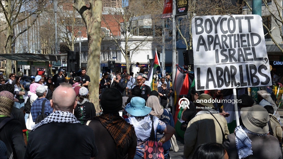 Avustralyalılar 100  haftadır Gazze için yürüyor