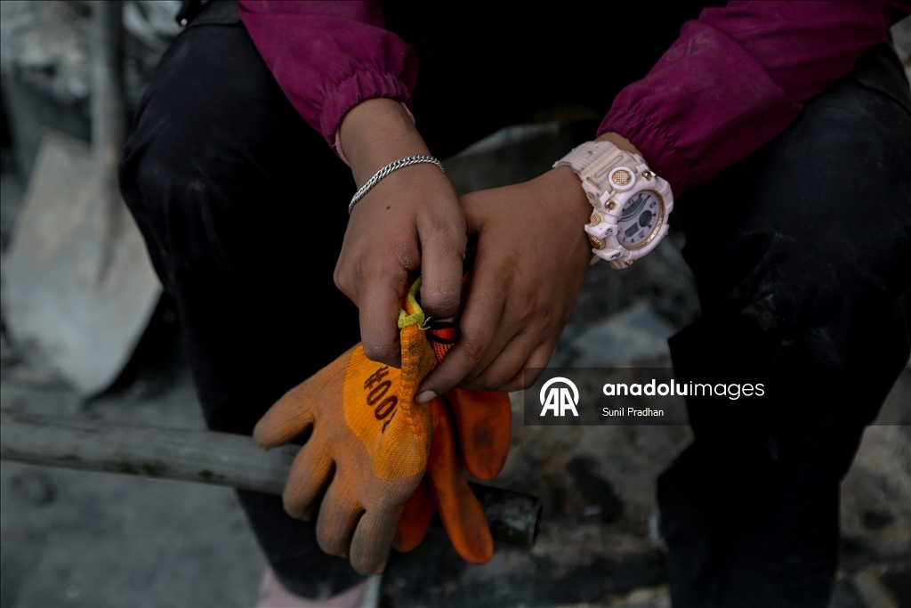 Nepal'de sosyal medya yasağı sonrası başlayan protestoların ardından günlük yaşam normale dönüyor