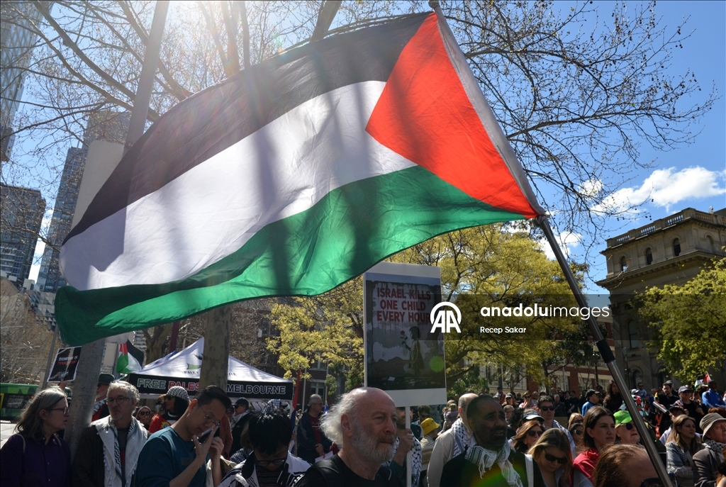 Avustralyalılar 100  haftadır Gazze için yürüyor