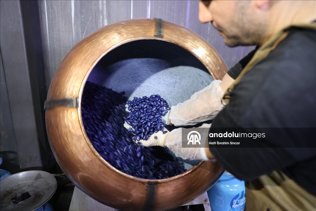 Togg'un yeni modelinin rengine ilham veren lezzet: Mardin mavi badem şekeri