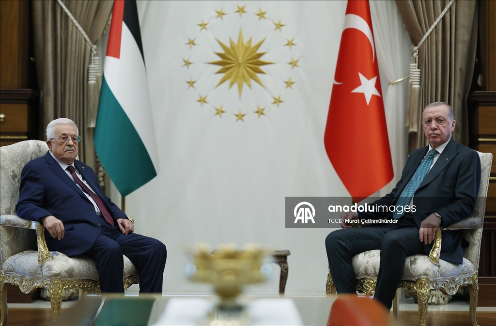 Cumhurbaşkanı Erdoğan, Filistin Devlet Başkanı Abbas ile görüştü
