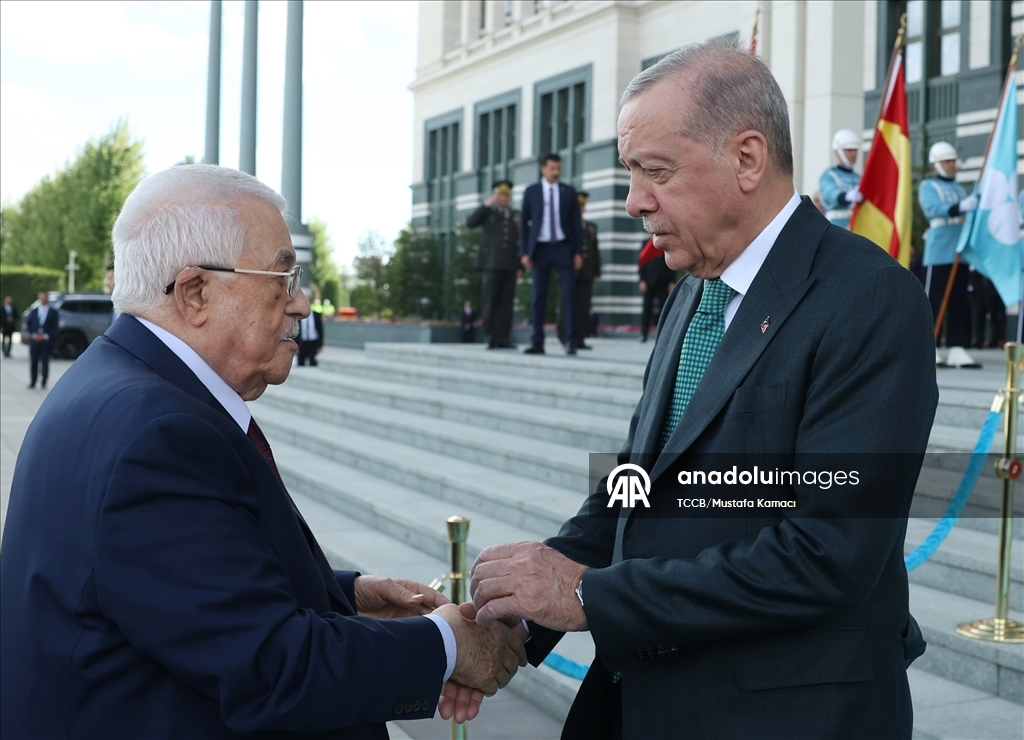 Cumhurbaşkanı Erdoğan, Filistin Devlet Başkanı Abbas ile görüştü