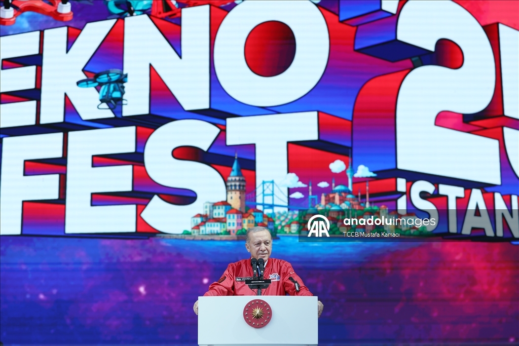 Cumhurbaşkanı Recep Tayyip Erdoğan, TEKNOFEST İstanbul’a katıldı