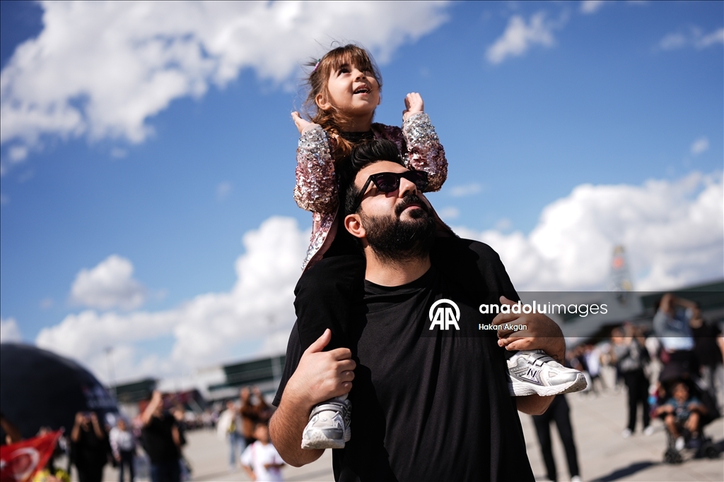 В Стамбуле с успехом продолжается фестиваль TEKNOFEST Istanbul