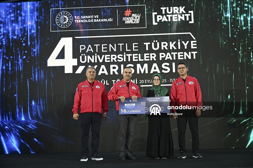 Sanayi ve Teknoloji Bakanı Kacır, Patentle Türkiye 4. Üniversiteler Patent Yarışması Ödül Töreni'ne katıldı