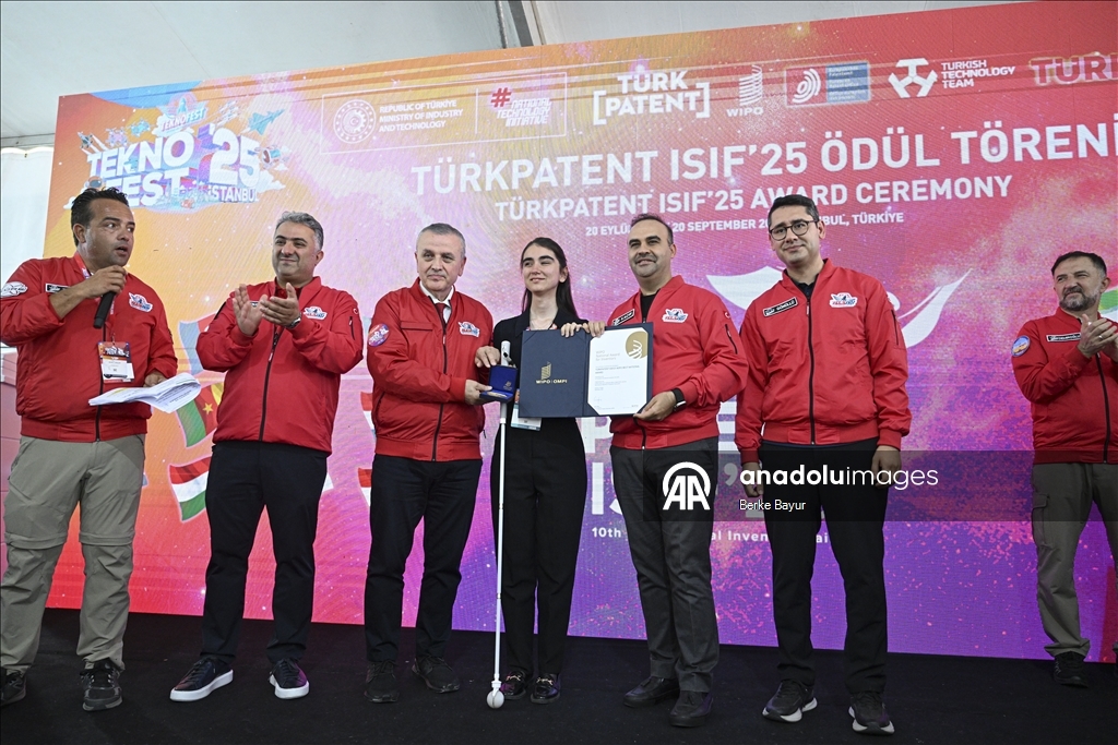 Sanayi ve Teknoloji Bakanı Kacır, "TÜRKPATENT ISIF'25" ödül törenine katıldı