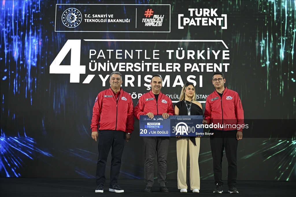 Sanayi ve Teknoloji Bakanı Kacır, Patentle Türkiye 4. Üniversiteler Patent Yarışması Ödül Töreni'ne katıldı