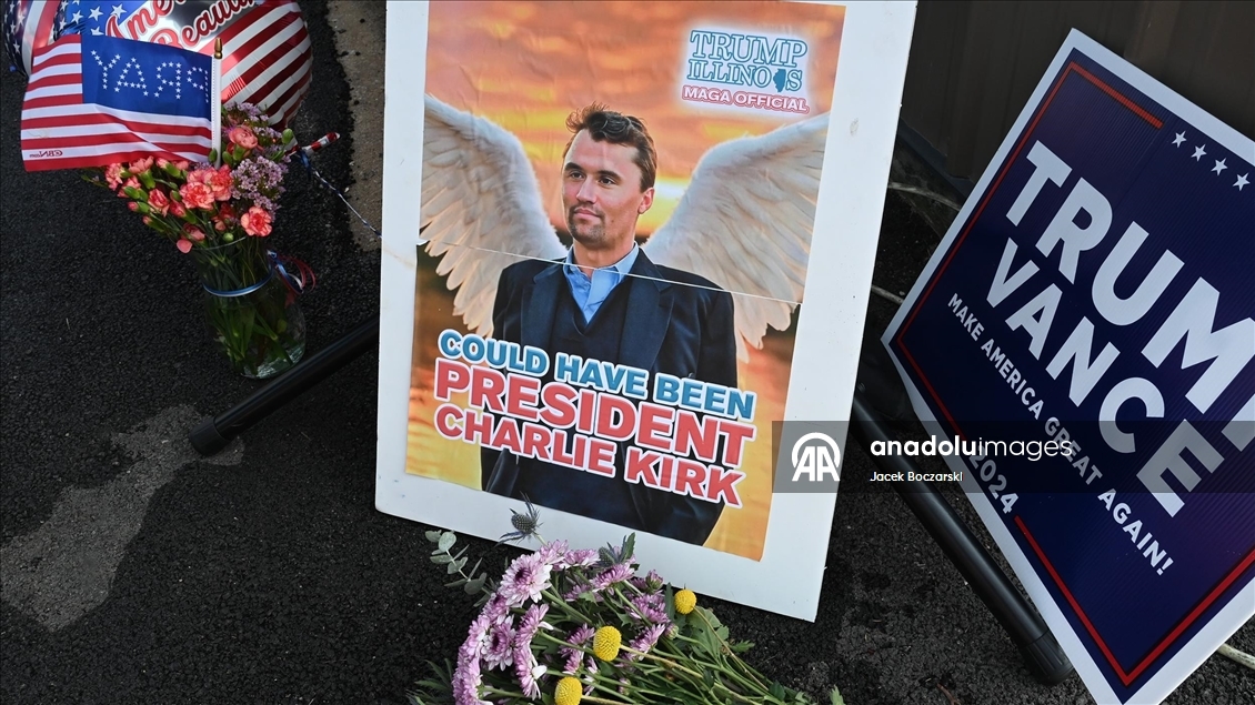 Charlie Kirk için İllinois’de anma töreni düzenlendi