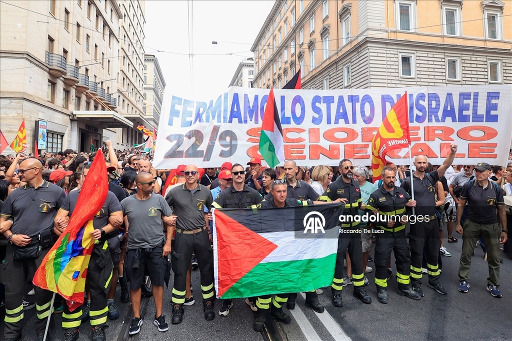 İtalya'da Gazze için genel greve gidildi