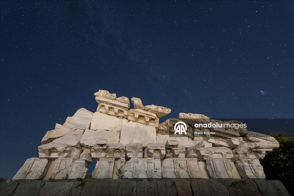 Pergamon Antik Kenti'nde yıldızlı gece