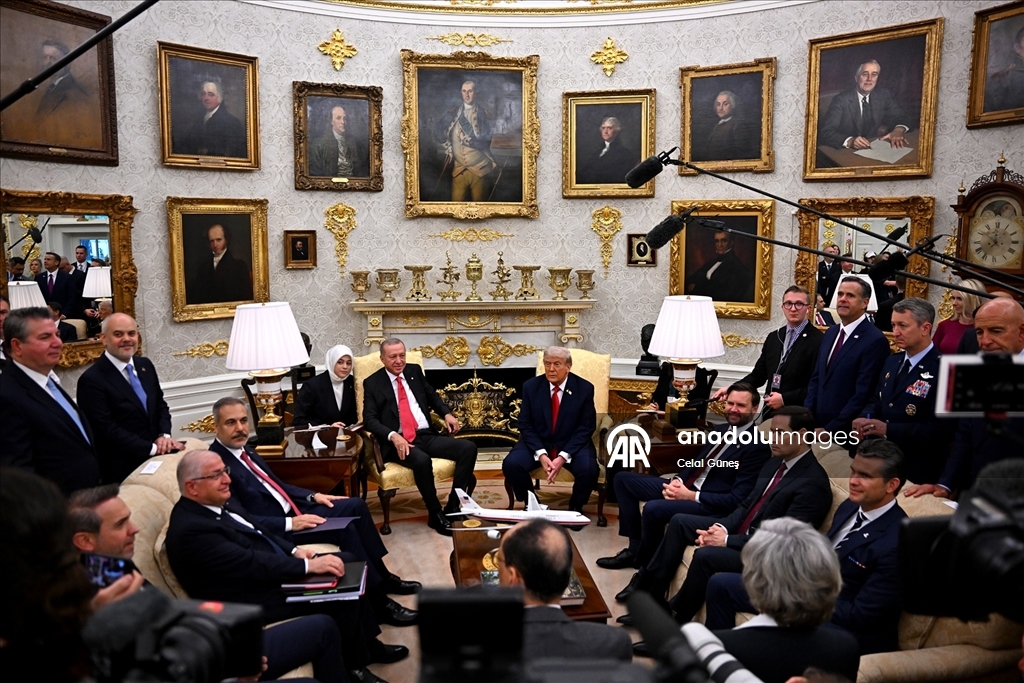 Cumhurbaşkanı Erdoğan, ABD Başkanı Trump tarafından Beyaz Saray’da karşılandı