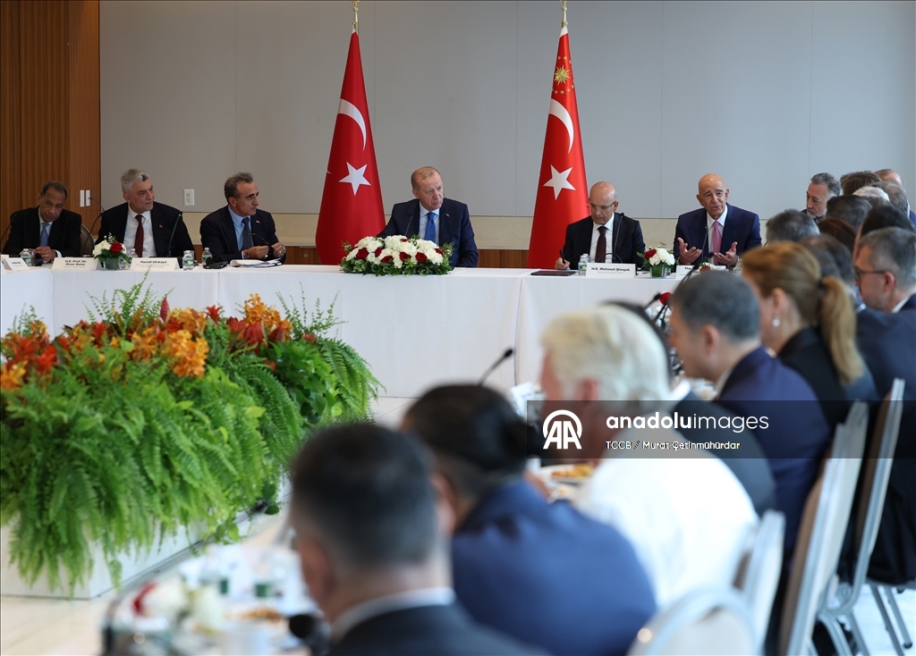 نيويورك.. أردوغان يلتقي كبار المسؤولين التنفيذيين في شركات أمريكية