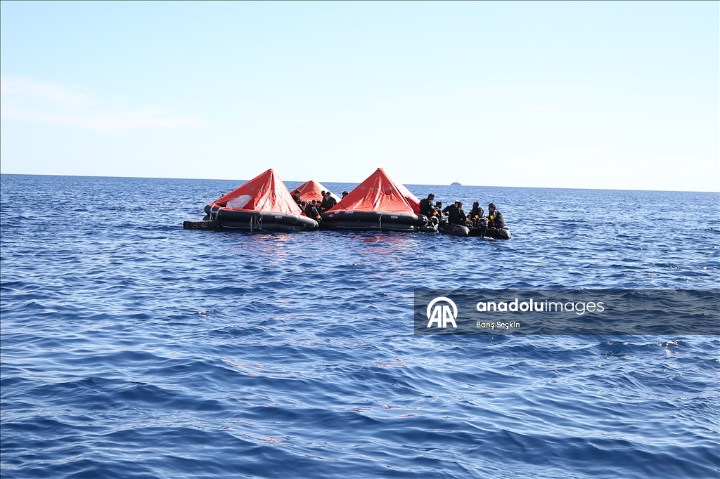 TCG Alemdar, İtalya'daki Smerex 2025 Denizaltı Arama-Kurtarma Davet Tatbikatı'na katıldı