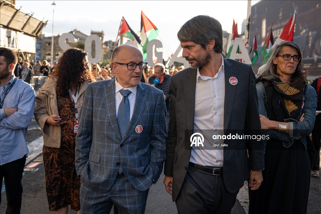 احتجاج واسع بمهرجان سان سباستيان السينمائي في إسبانيا ضد الإبادة بغزة