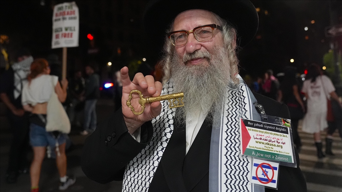 Pro-Palestinian Americans protest Netanyahu in New York