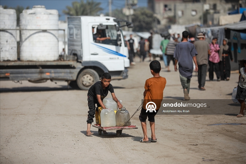 İsrail ablukası ve saldırıları altındaki Gazze’de Filistinliler temel ihtiyaçlardan mahrum kalıyor