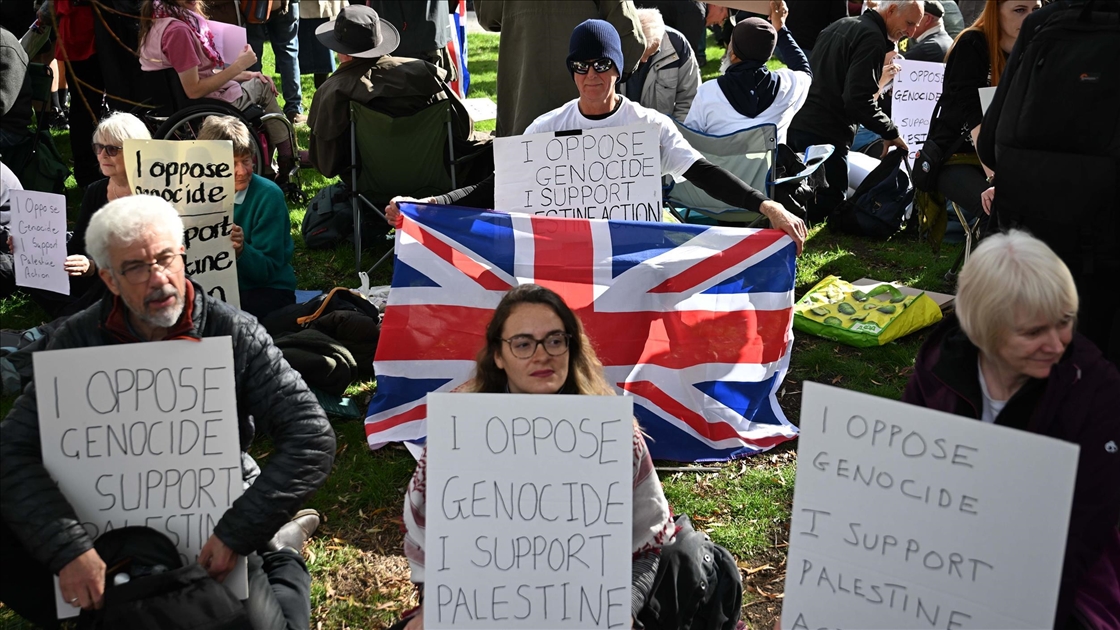 İngiltere’de “Palestine Action” yasağı protesto edildi