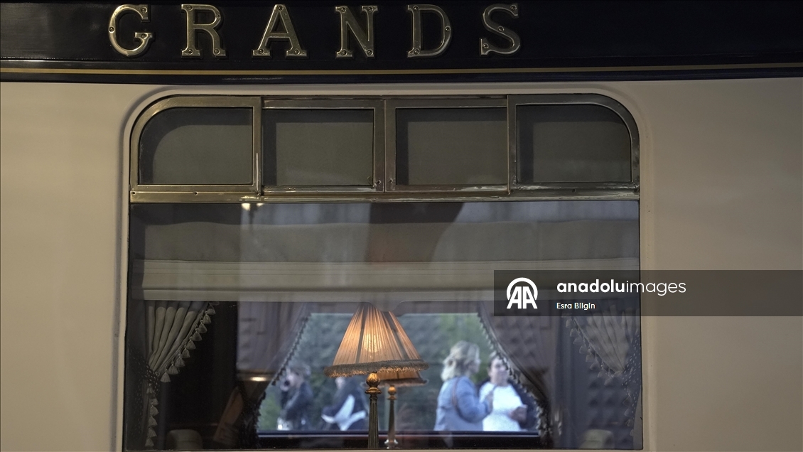 Paris'ten yola çıkan Orient Express, yılın ikinci seferi için İstanbul'a geldi