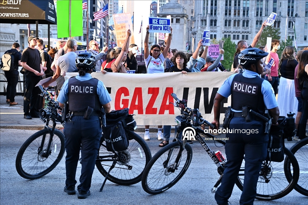 В Чикаго протестуют против ICE и размещения военных