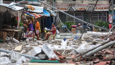 Filipinler'de 6,9 büyüklüğündeki depremde hayatını kaybedenlerin sayısı 61'e yükseldi