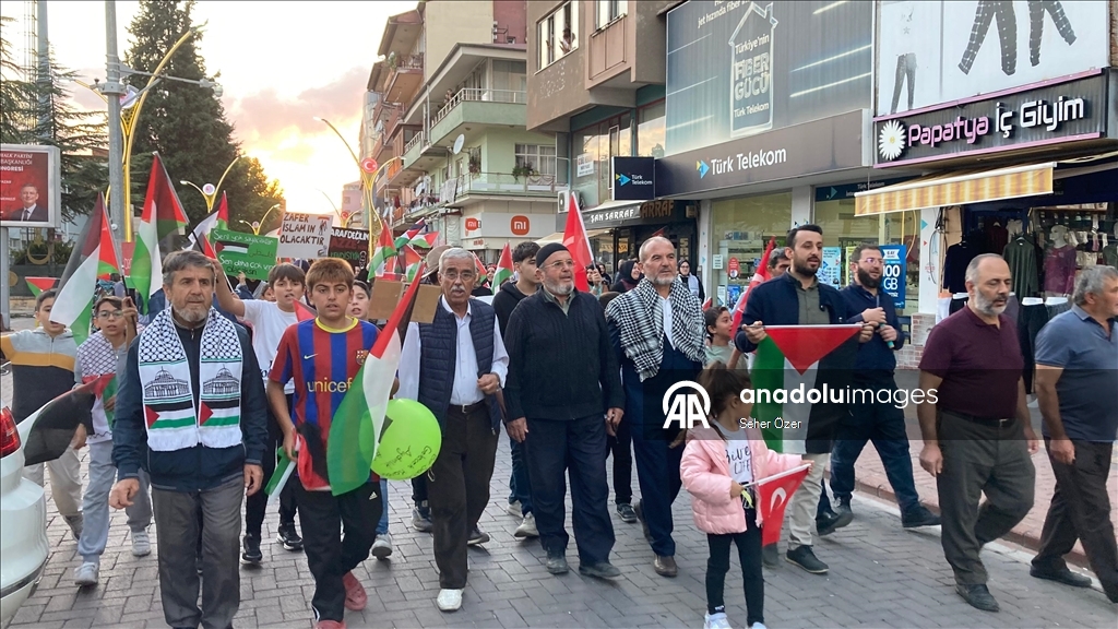 Burdur'da Küresel Sumud Filosu'na saldırı protesto edildi