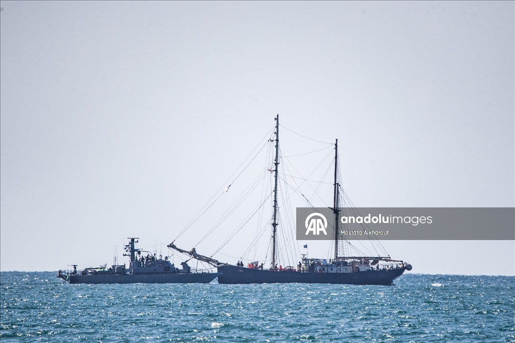 İsrail'in yasa dışı alıkoyduğu Küresel Sumud Filosu'ndaki bazı gemiler ve aktivistler Aşdod Limanı'na getirildi
