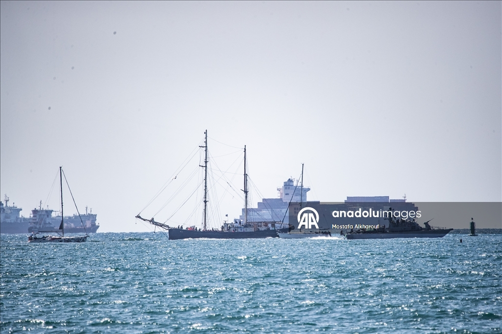 İsrail'in yasa dışı alıkoyduğu Küresel Sumud Filosu'ndaki bazı gemiler ve aktivistler Aşdod Limanı'na getirildi