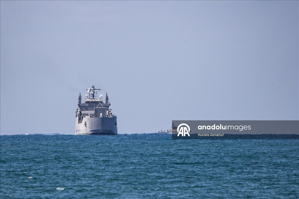 İsrail'in yasa dışı alıkoyduğu Küresel Sumud Filosu'ndaki bazı gemiler ve aktivistler Aşdod Limanı'na getirildi