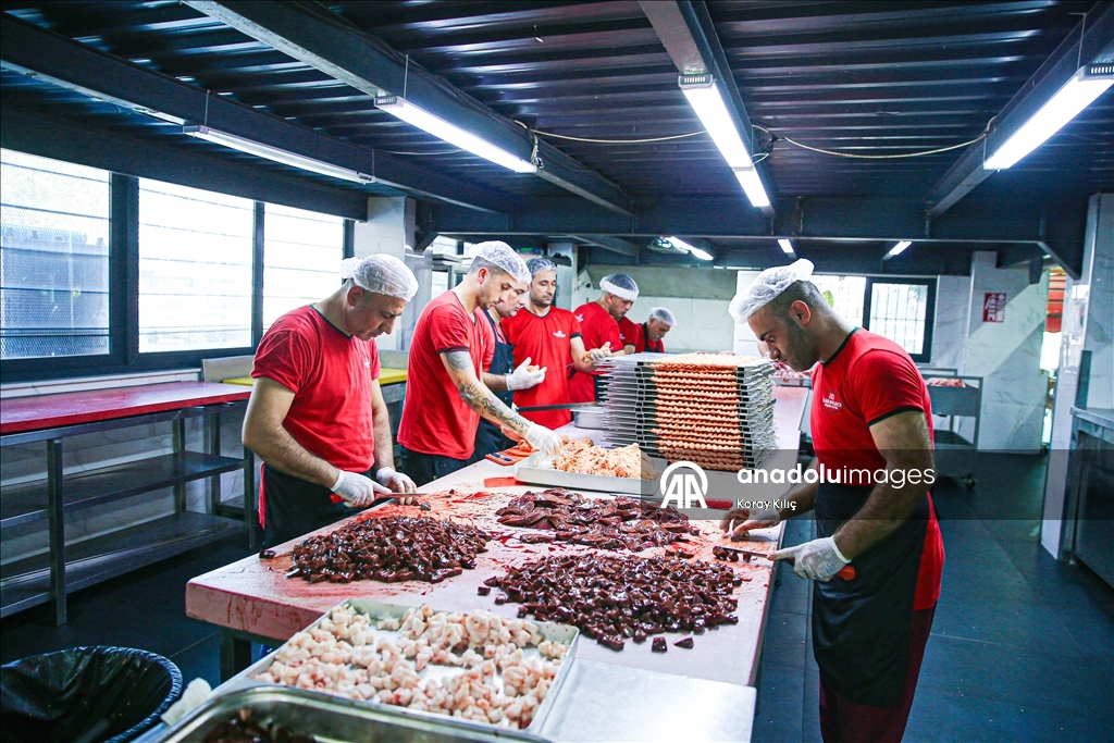 Kebabpêjên Edeneyî ji 9emîn Festîvala Tamê ya Edeneyê ya Navneteweyî ra amade ne
