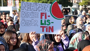 İsrail'in Küresel Sumud Filosu'na saldırısı Türkiye genelinde protesto edildi