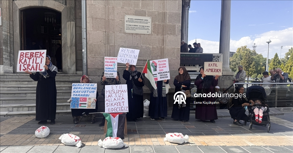 İsrail'in Küresel Sumud Filosu'na saldırıları Kayseri'de protesto edildi