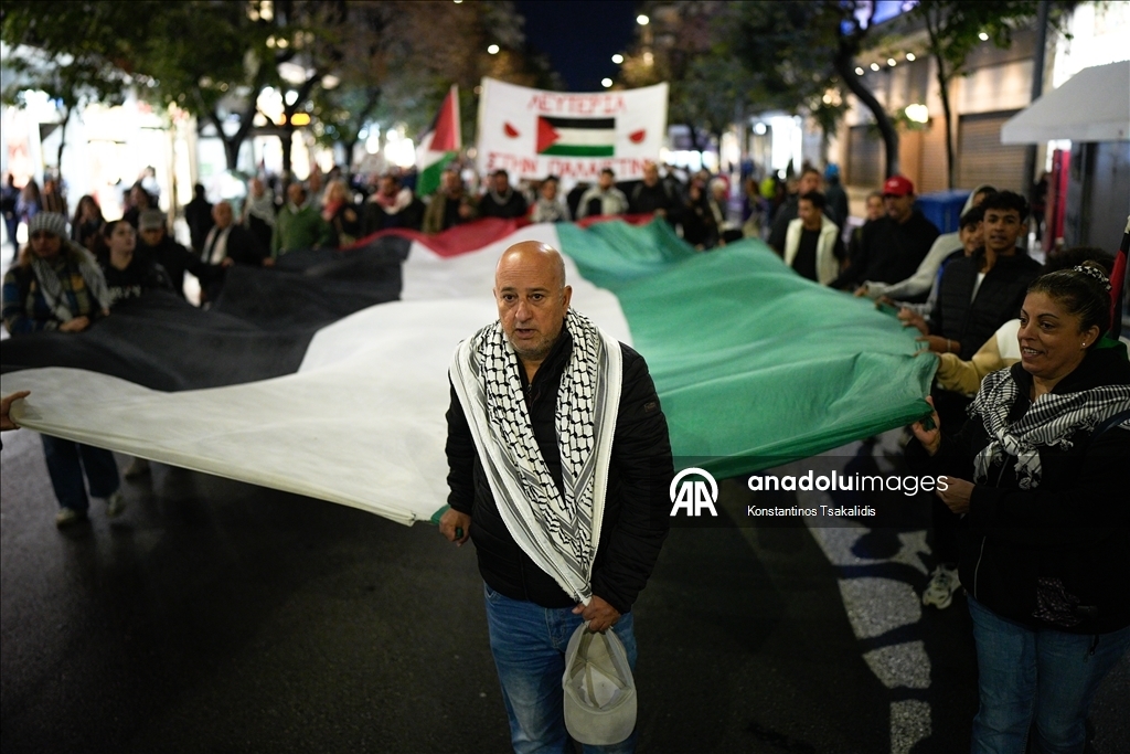 Продолжаются протесты против атаки Израиля на флотилию Global Sumud 9