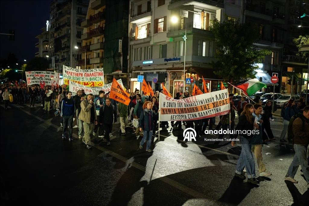 Продолжаются протесты против атаки Израиля на флотилию Global Sumud 11