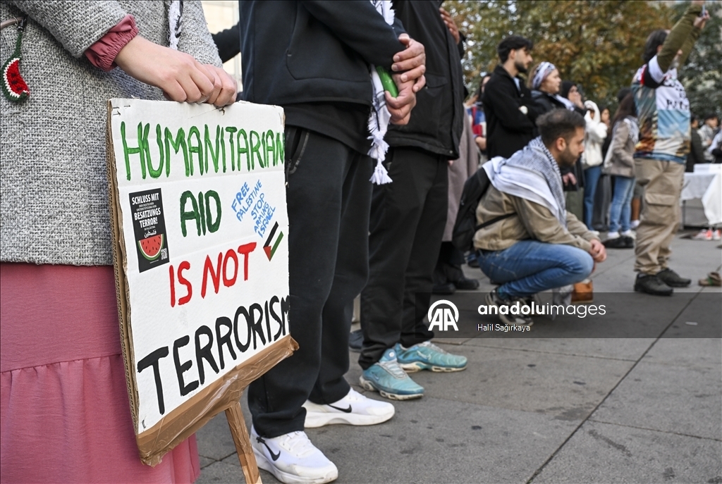 Продолжаются протесты против атаки Израиля на флотилию Global Sumud 17