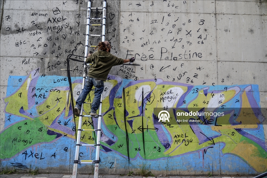 Artist Axel Mengu’s mural in Istanbul condemns global silence on Gaza