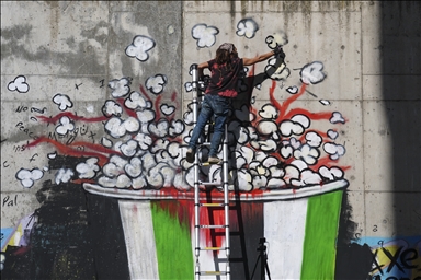Artist Axel Mengu’s mural in Istanbul condemns global silence on Gaza