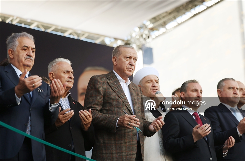 Cumhurbaşkanı ve AK Parti Genel Başkanı Erdoğan, Sultanbeyli Toplu Açılış ve Temel Atma Töreni'ne katıldı