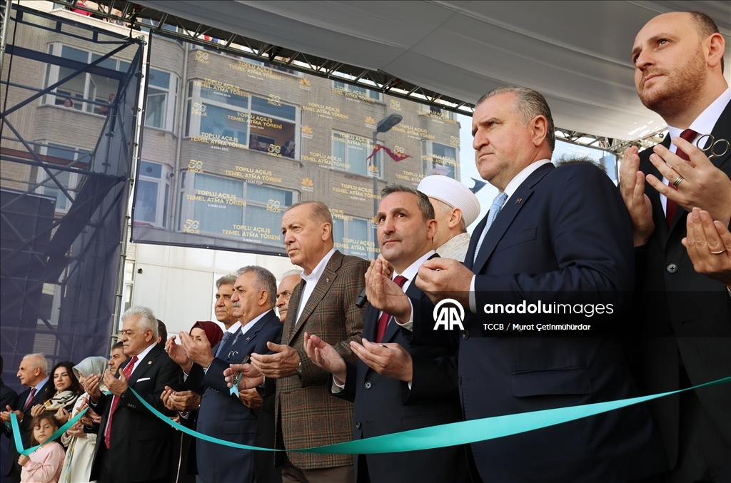 Cumhurbaşkanı ve AK Parti Genel Başkanı Erdoğan, Sultanbeyli Toplu Açılış ve Temel Atma Töreni'ne katıldı
