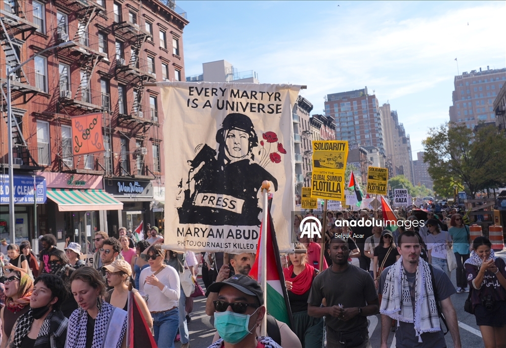 New York’ta Filistin’le dayanışma gösterisi düzenlendi 12