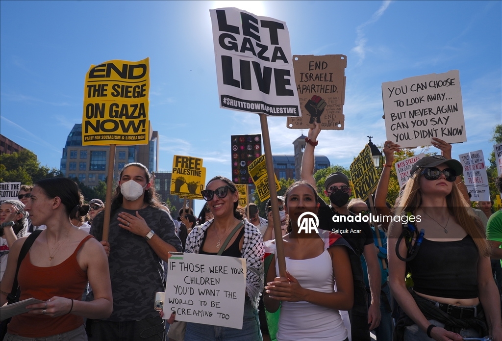 New York’ta Filistin’le dayanışma gösterisi düzenlendi 3