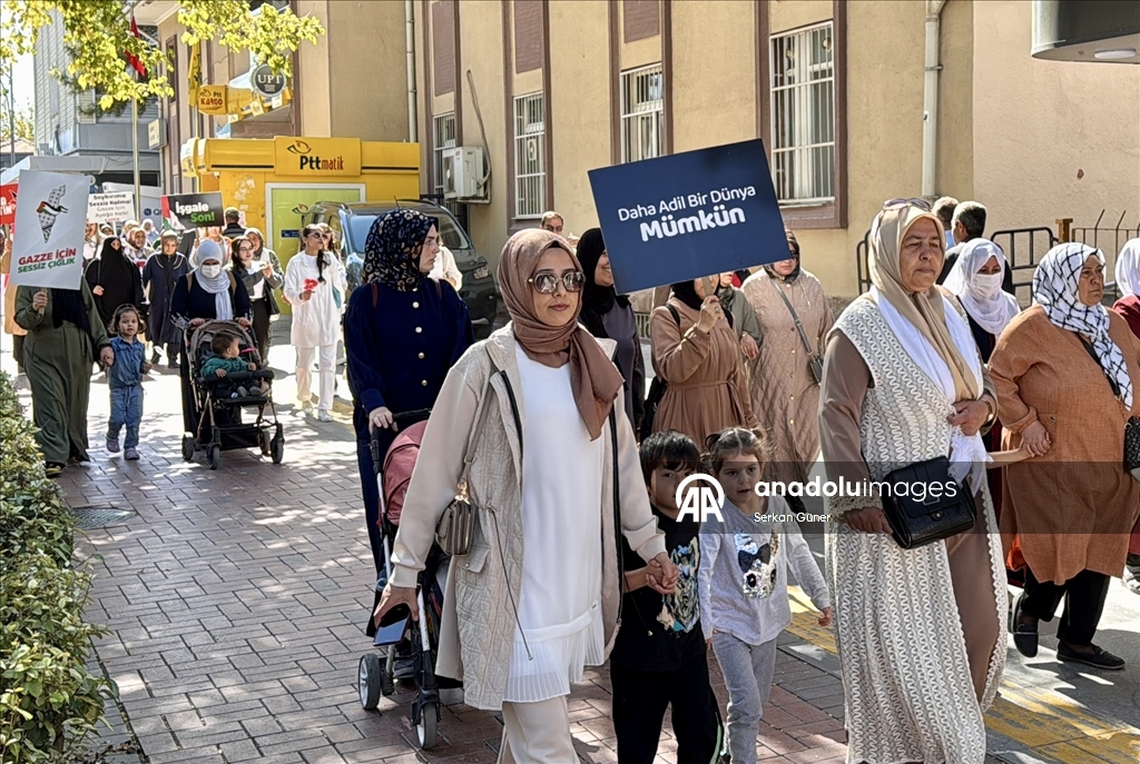 İç Anadolu'da AK Parti'li kadınlardan "Gazze İçin Sessiz Çığlık" etkinliği