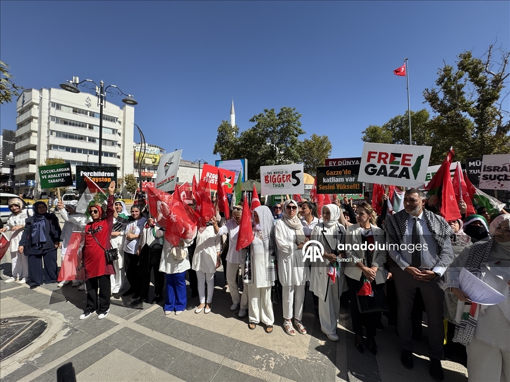 Elazığ'da "Gazze İçin Sessiz Çığlık" etkinliği yapıldı