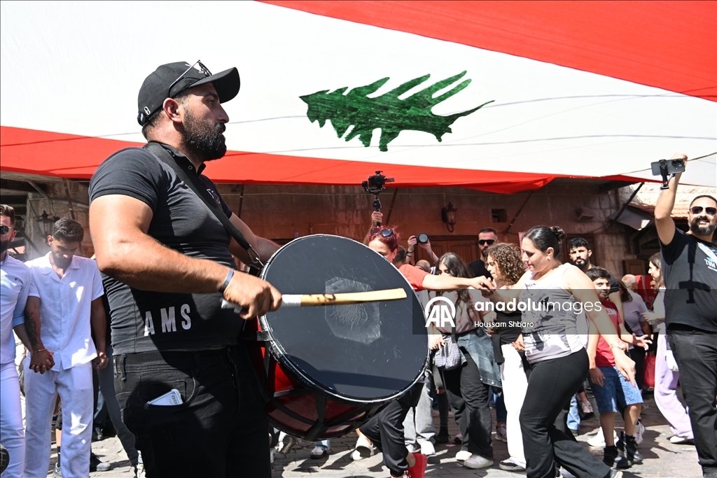 "يوم الدبس".. إحياء للتراث وإنعاش للاقتصاد في راشيا اللبنانية 