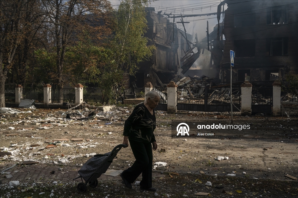 Rusya, Ukrayna'nın Slovyansk kentine saldırı düzenledi